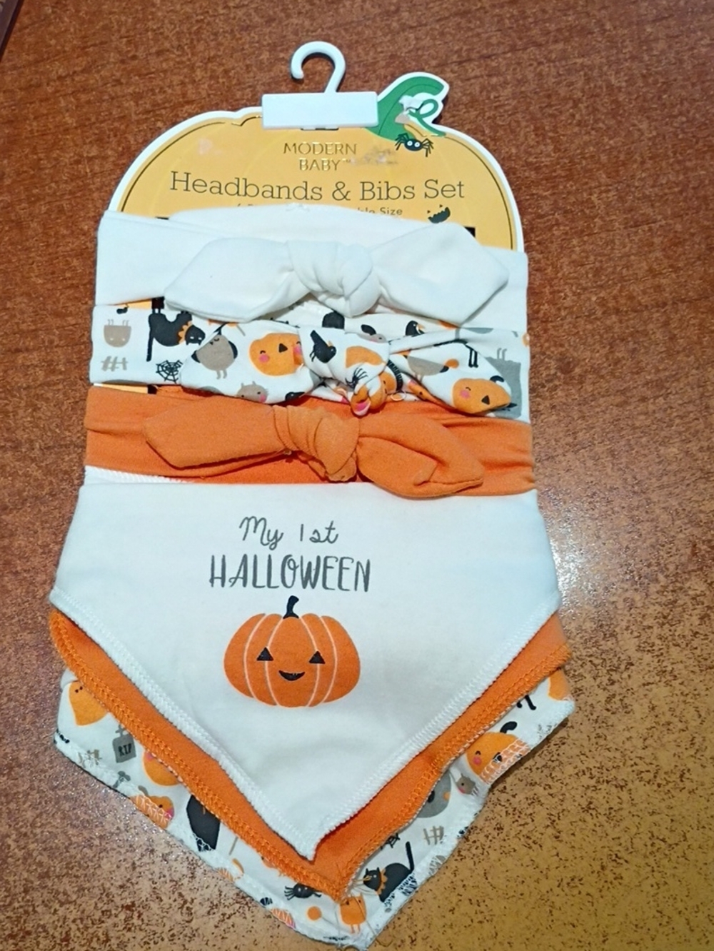 Modern Baby Halloween Themed Headbands And Bibs Set